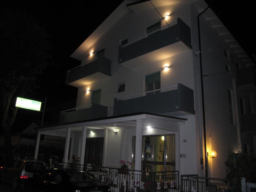 Hotel Villa Donati Viserbella di Rimini Exterior foto