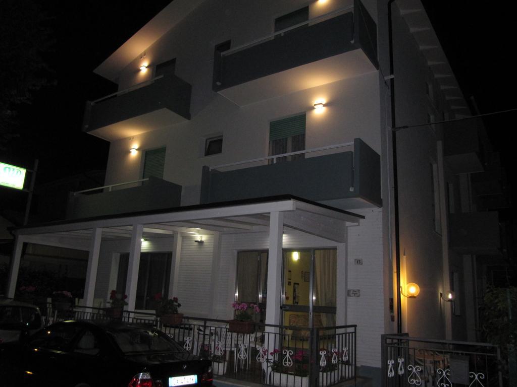 Hotel Villa Donati Viserbella di Rimini Exterior foto